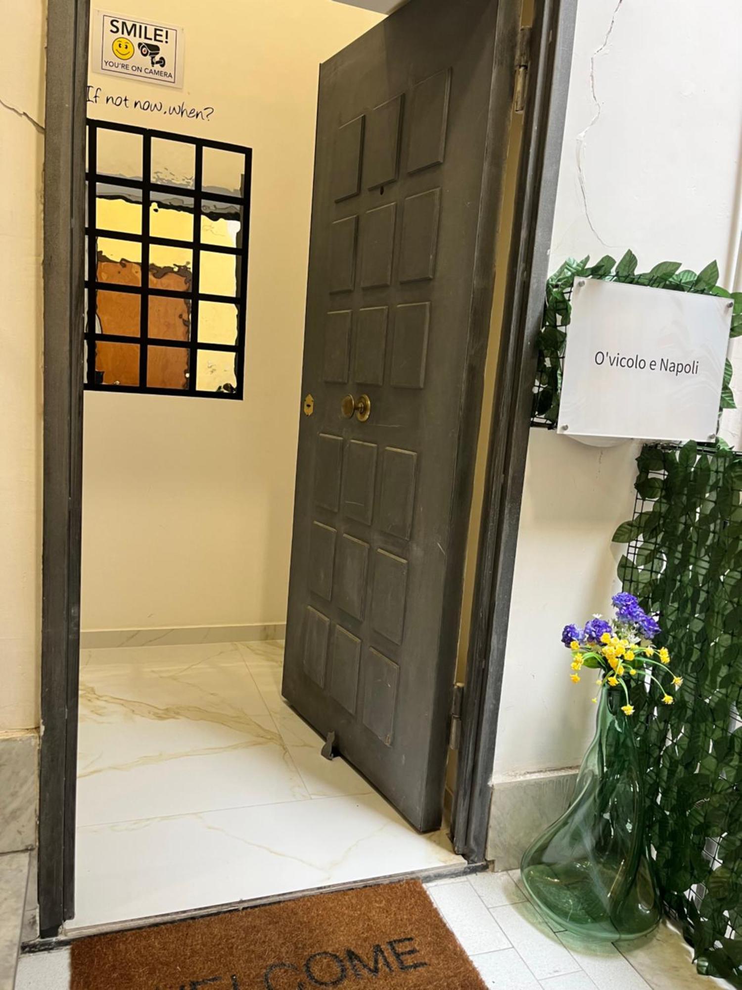 Apartamento O'Vicolo E Napoli Exterior foto
